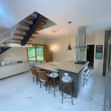 Hostyn Casa Manancial -4 Suites E Natureza Proxima Ao Capivari Campos do Jordão Eksteriør billede