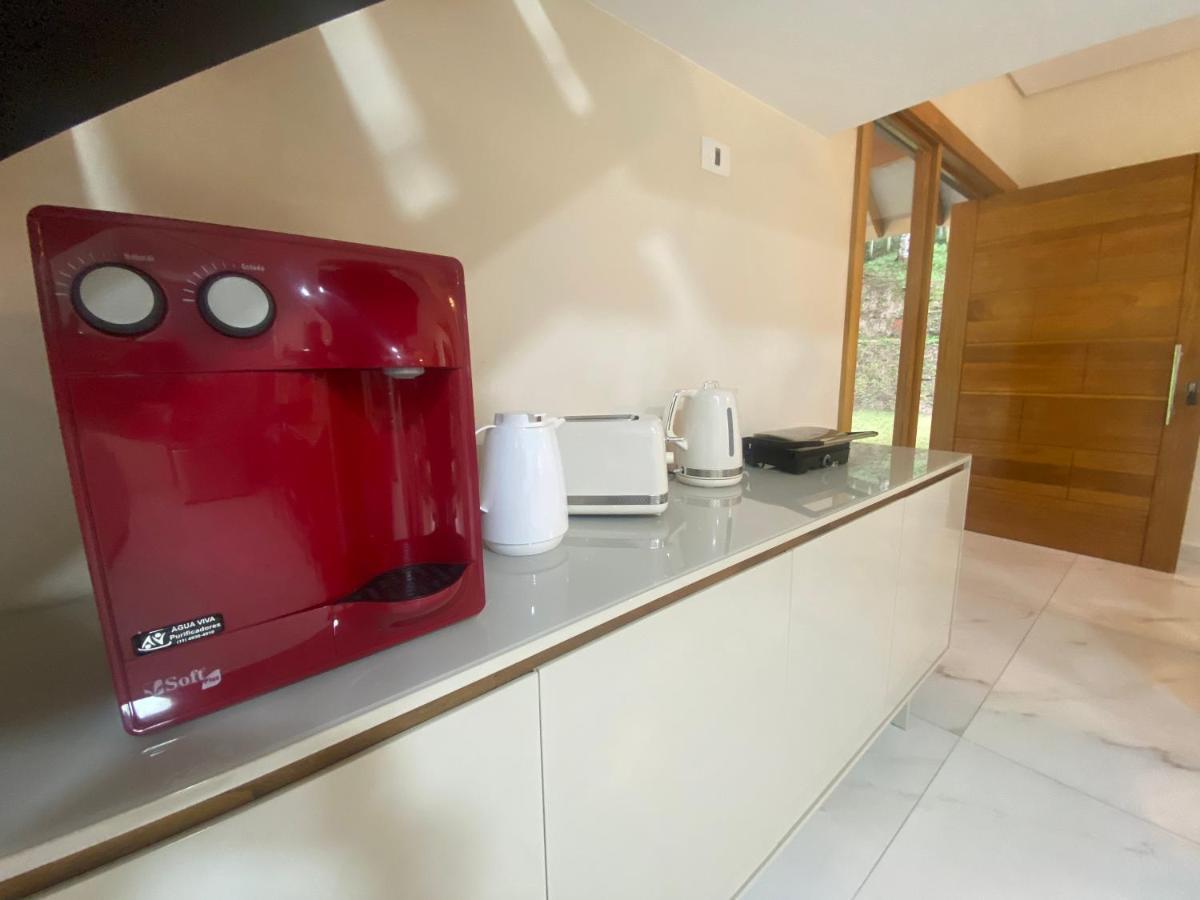 Hostyn Casa Manancial -4 Suites E Natureza Proxima Ao Capivari Campos do Jordão Eksteriør billede
